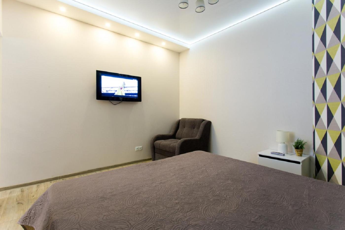 Modern Apartments In The Centre - Kuznechna Str. 26/4 Kharkiv Room photo